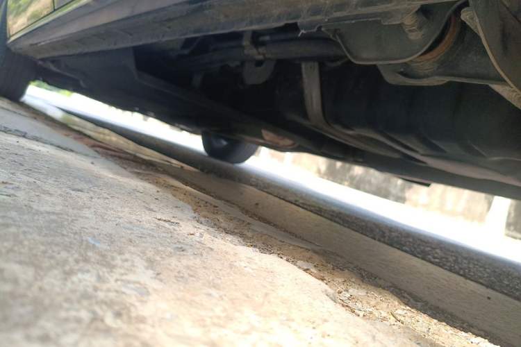 Used Buick GL8 2023 Land Executive Class Comfort Model Chassis Rear Left