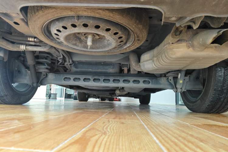 Used Buick GL8 2023 Land Executive Class Comfort Model Chassis Rear