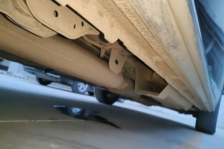 Used Buick GL8 2023 Land Executive Class Smart Enjoyment Model Chassis Rear Right