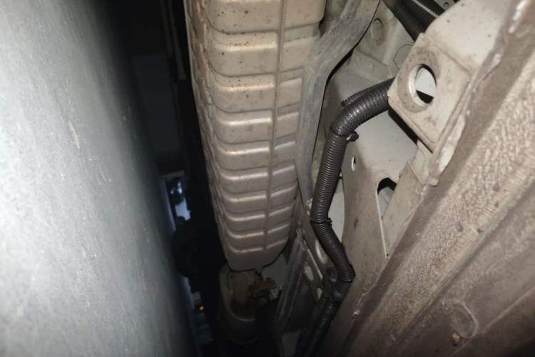 Used Buick GL8 2023 ES Lu Zun Luxury Model Chassis Rear Right