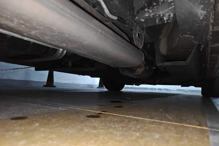 Used Buick GL8 2023 Land Executive Class Comfort Model Chassis Rear Right