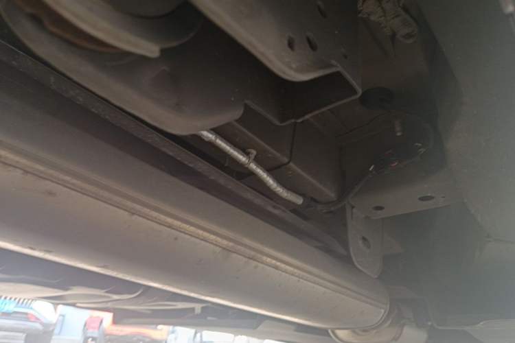 Used Buick GL8 2023 Land Executive Class Comfort Model Chassis Rear Right