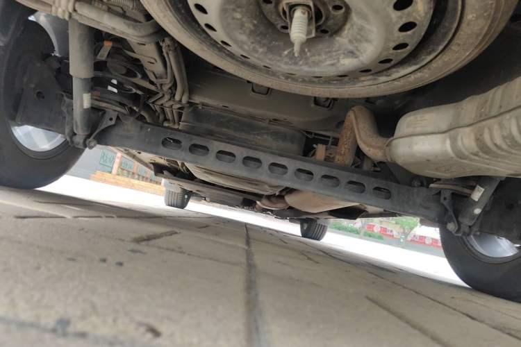 Used Buick GL8 2023 Land Executive Class 652T Luxury Model Chassis Rear