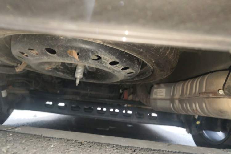 Used Buick GL8 2023 Land Executive Class Comfort Model Chassis Rear