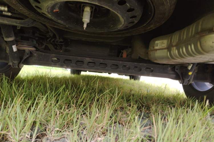 Used Buick GL8 2023 Facelifted Land Cruiser Executive Luxury Version Chassis Rear