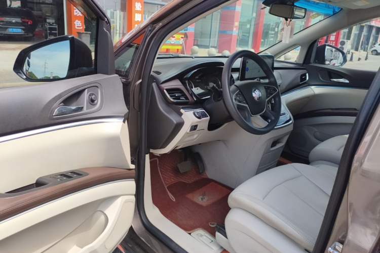 Used Buick GL8 2023 Land Executive Class Smart Enjoyment Model Driver Seat