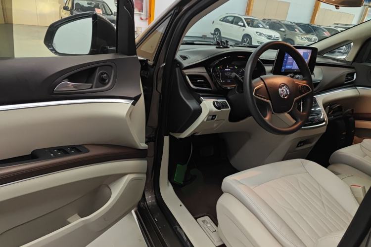 Used Buick GL8 2023 Land Executive Class Comfort Model Driver Seat