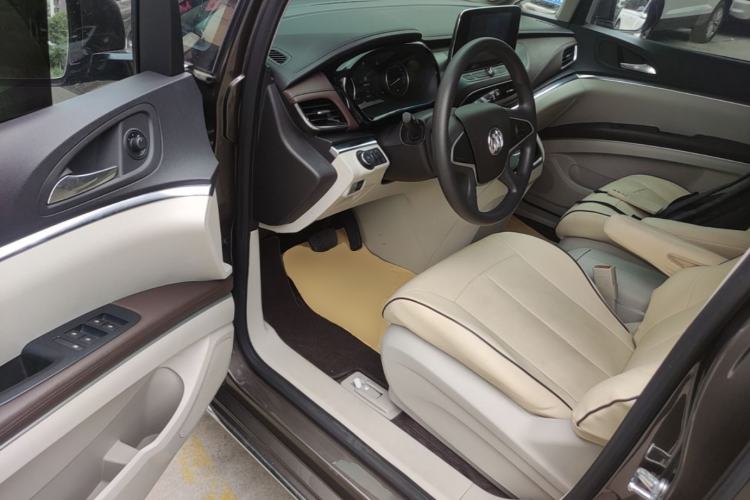 Used Buick GL8 2023 Land Executive Class Comfort Model Driver Seat