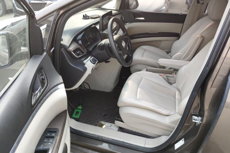Used Buick GL8 2023 Land Executive Class Smart Enjoyment Model Driver Seat