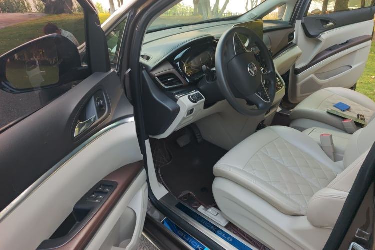 Used Buick GL8 2023 Land Executive Class Smart Enjoyment Model Driver Seat