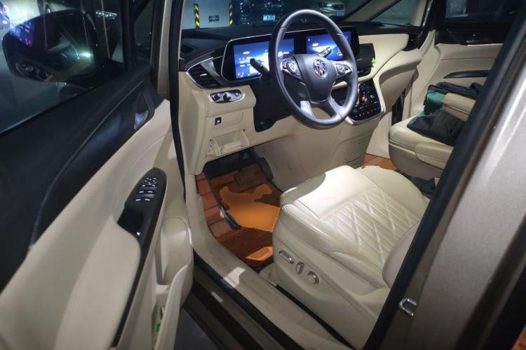 Used Buick GL8 2023 ES Lu Zun Luxury Model Driver Seat
