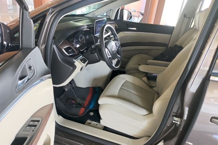 Used Buick GL8 2023 Land Executive Class Smart Enjoyment Model Driver Seat