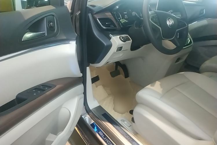 Used Buick GL8 2023 Land Executive Class Smart Enjoyment Model Driver Seat