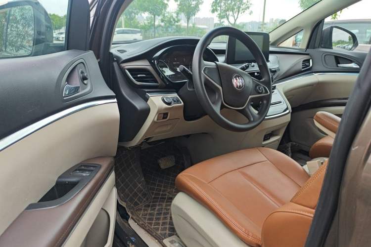 Used Buick GL8 2023 Land Executive Class Comfort Model Driver Seat