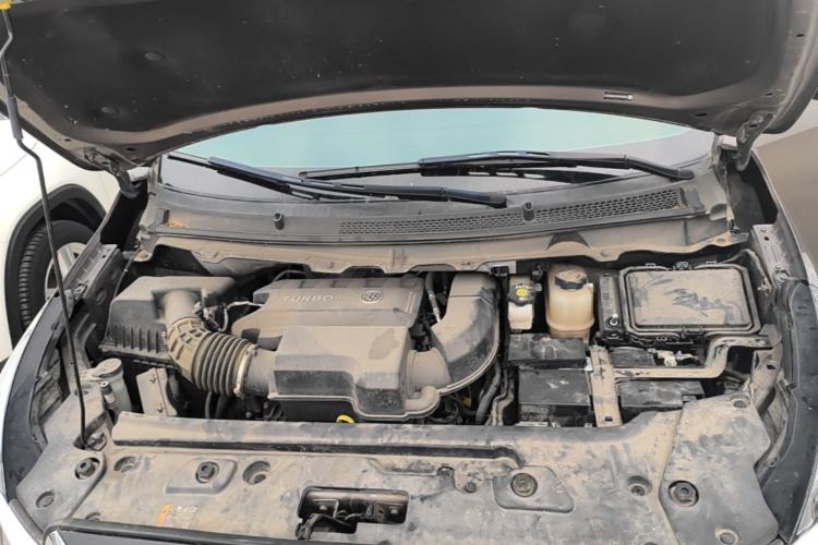 Used Buick GL8 2023 Land Executive Class Comfort Model Engine Bay