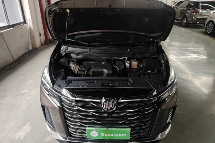 Used Buick GL8 2023 Land Executive Class 652T Luxury Model Engine Bay