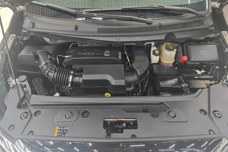 Used Buick GL8 2023 Land Executive Class Smart Enjoyment Model Engine Bay