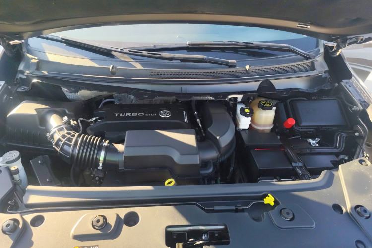 Used Buick GL8 2023 Land Executive Class Comfort Model Engine Bay