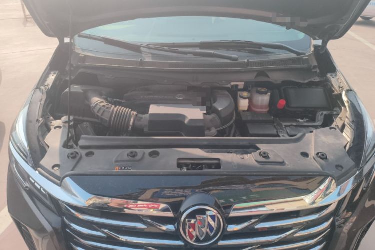 Used Buick GL8 2023 Land Executive Class Comfort Model Engine Bay