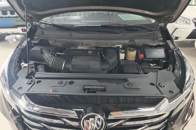 Used Buick GL8 2023 Facelifted Land Cruiser Executive Luxury Version Engine Bay