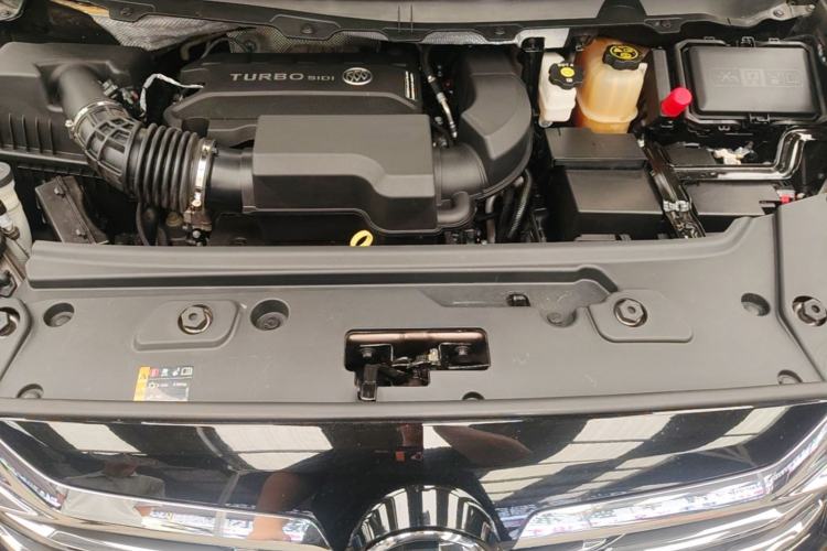 Used Buick GL8 2023 Land Executive Class Comfort Model Engine Bay