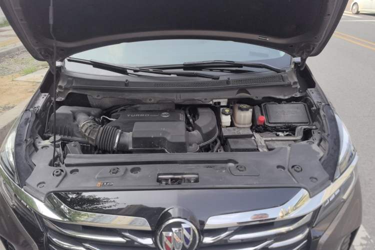 Used Buick GL8 2023 Land Executive Class 652T Luxury Model Engine Bay