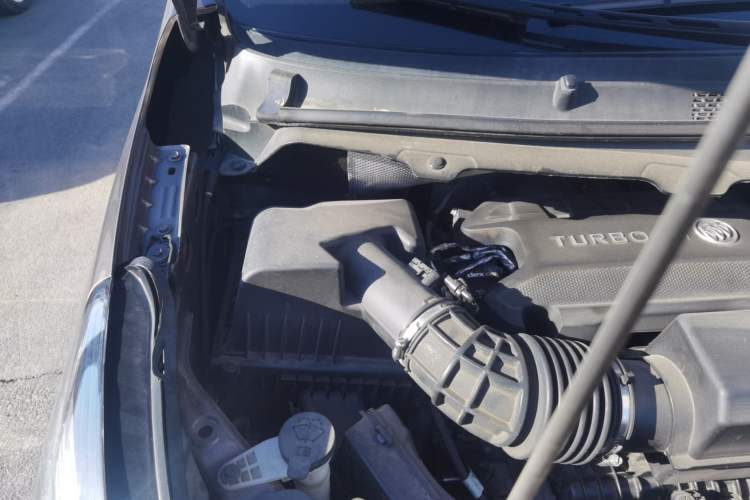 Used Buick GL8 2023 Land Executive Class Smart Enjoyment Model Engine Bay Right