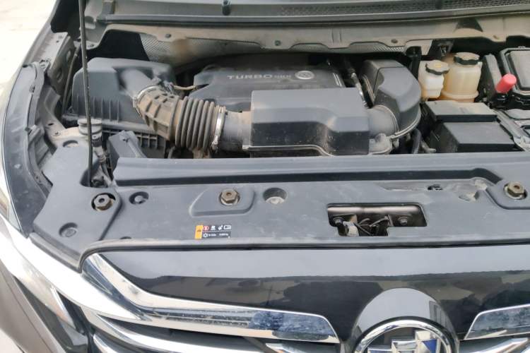 Used Buick GL8 2023 Land Executive Class Smart Enjoyment Model Engine Bay Right