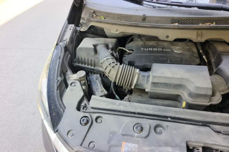 Used Buick GL8 2023 Land Executive Class Smart Enjoyment Model Engine Bay Right