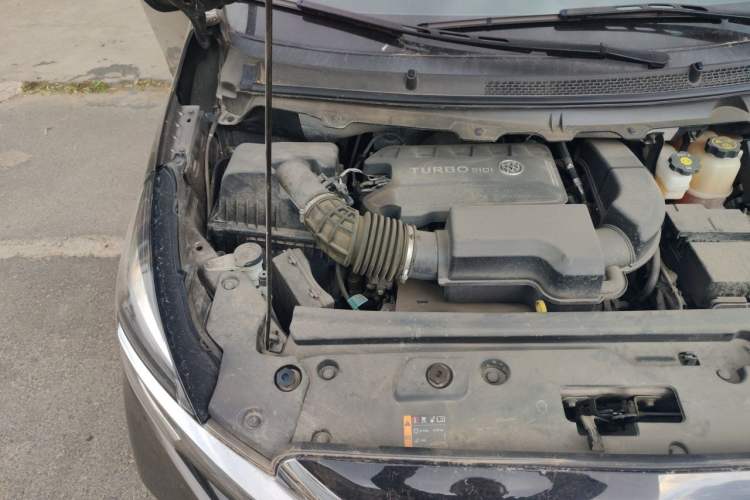 Used Buick GL8 2023 Land Executive Class Smart Enjoyment Model Engine Bay Right