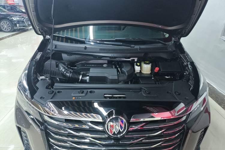 Used Buick GL8 2023 Land Executive Class Comfort Model Engine Bay