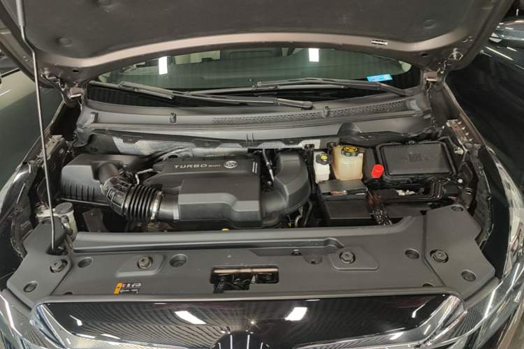 Used Buick GL8 2023 Land Executive Class Smart Enjoyment Model Engine Bay