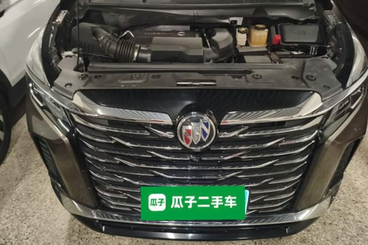 Used Buick GL8 2023 Land Executive Class 652T Luxury Model Engine Bay