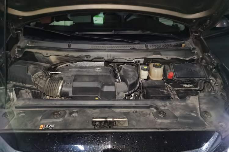 Used Buick GL8 2023 Land Executive Class Smart Enjoyment Model Engine Bay