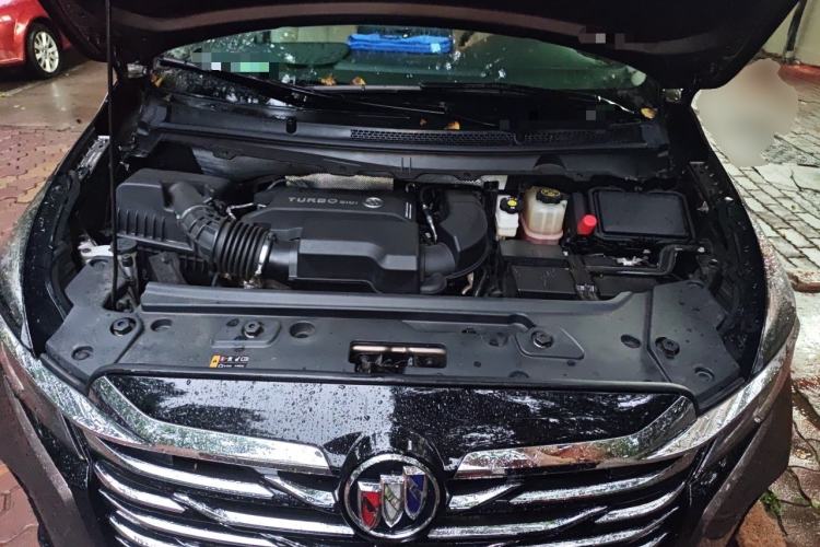 Used Buick GL8 2023 Land Executive Class Comfort Model Engine Bay