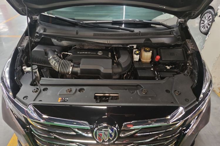 Used Buick GL8 2023 Land Executive Class Comfort Model Engine Bay