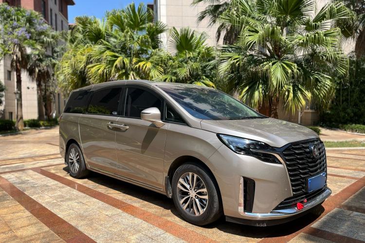 Used Buick GL8 2023 ES Lu Zun Deluxe Model Exterior 2