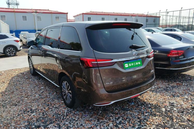 Used Buick GL8 2023 Land Executive Class Comfort Model Exterior 2