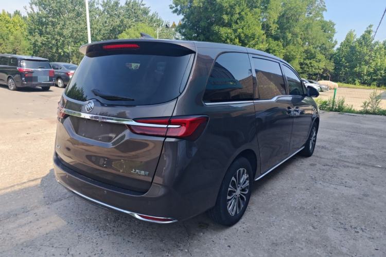 Used Buick GL8 2023 Facelifted Land Cruiser Executive Luxury Version Exterior 3