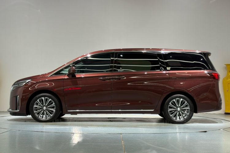 Used Buick GL8 2023 ES Lu Zun Luxury Model Exterior 4
