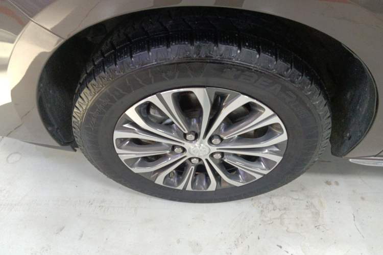 Used Buick GL8 2023 Land Executive Class Smart Enjoyment Model Exterior 4