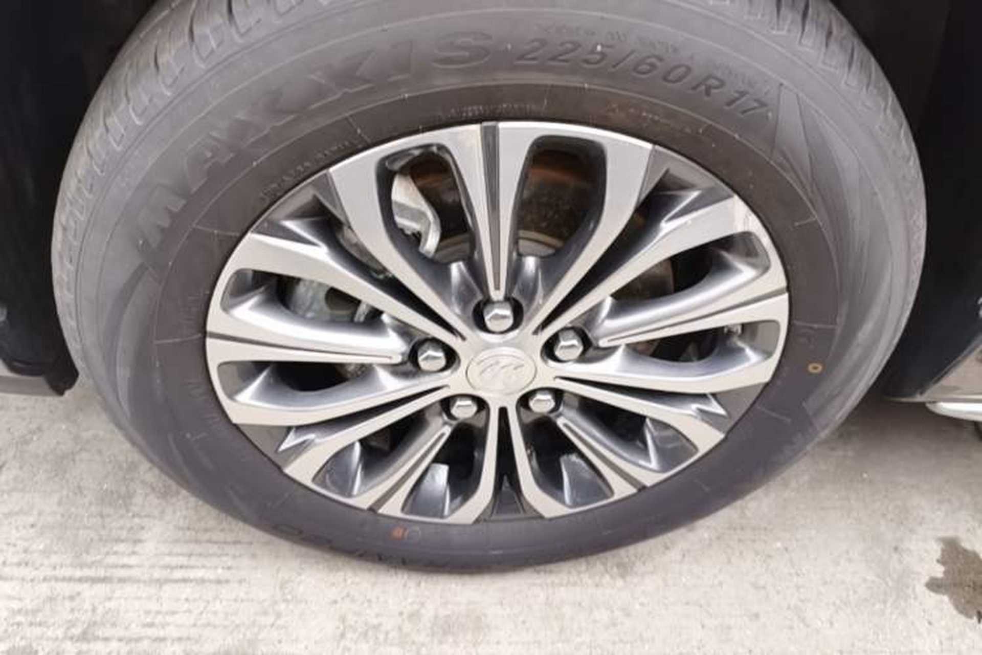 Used Buick GL8 2023 Land Executive Class 652T Luxury Model Exterior 4