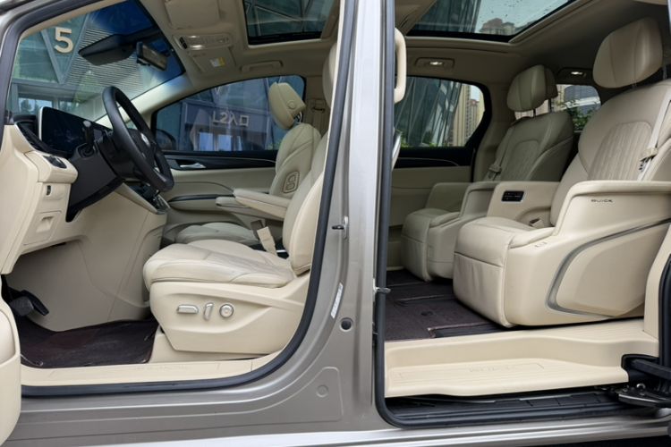 Used Buick GL8 2023 ES Lu Zun Luxury Edition and Yue Version Exterior 4