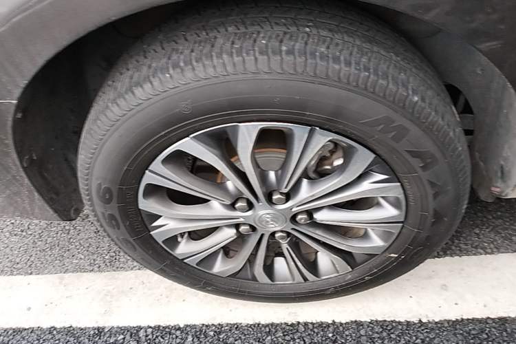 Used Buick GL8 2023 Land Executive Class Smart Enjoyment Model Exterior 5