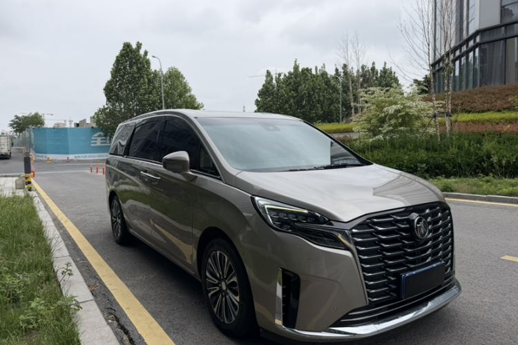 Used Buick GL8 2023 ES Lu Zun Luxury Edition and Yue Version Exterior 5