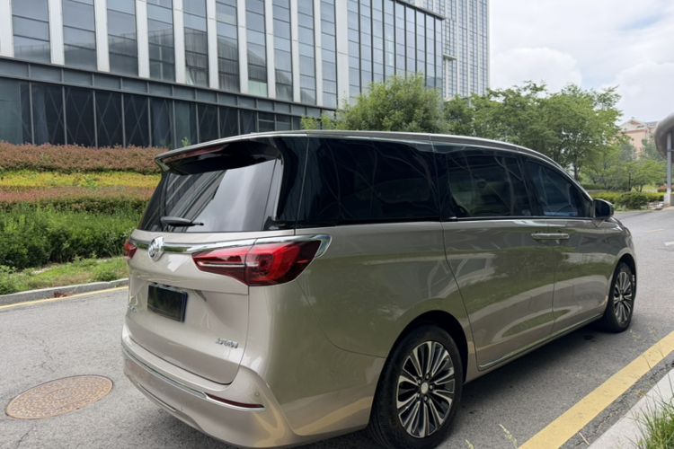 Used Buick GL8 2023 ES Lu Zun Luxury Edition and Yue Version Exterior 7