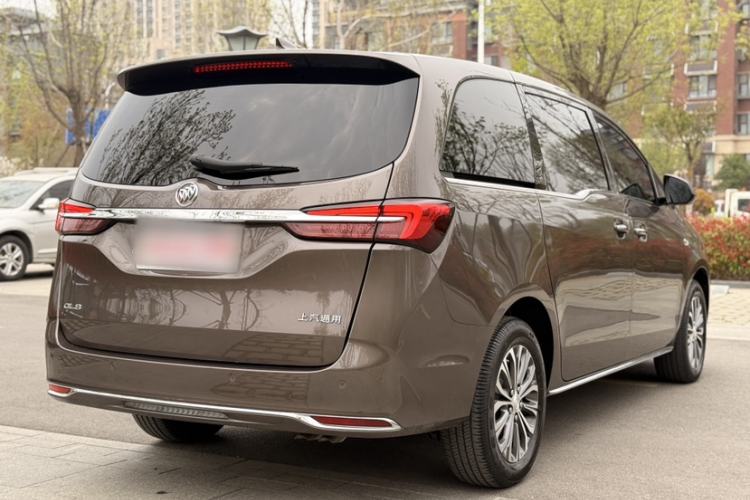 Used Buick GL8 2023 Facelifted Land Cruiser Executive Luxury Version Exterior 7