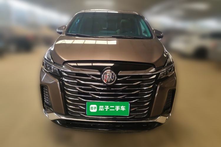 Used Buick GL8 2023 Facelifted Land Cruiser Executive Luxury Version Front