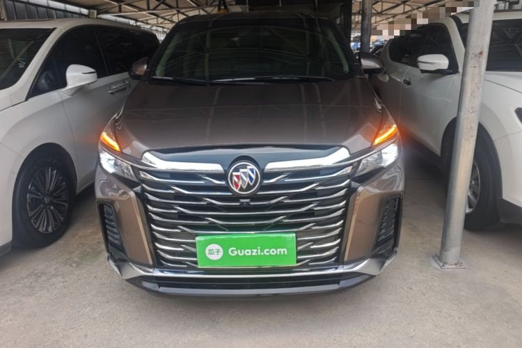 Used Buick GL8 2023 Facelifted Land Cruiser Executive Luxury Version Front