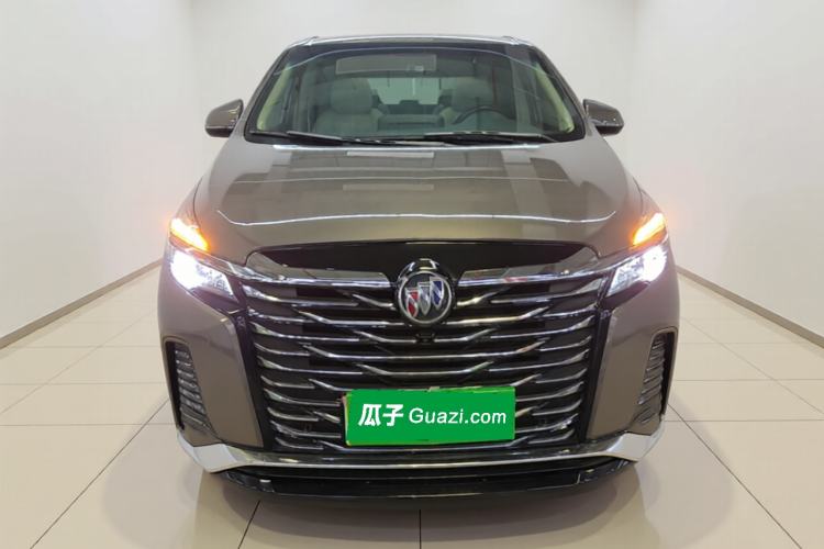 Used Buick GL8 2023 Land Executive Class Deluxe Model Front